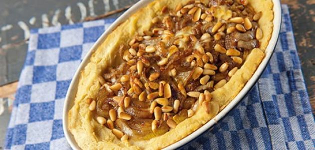 Aardappel uien taart.jpg Aardappel uien taart.jpg